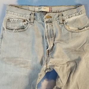 Distressed Levi's 517 jeans for men, 32x34